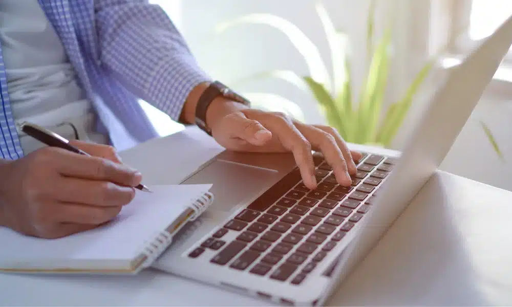 نصائح للكتابة الجيدة: كيف تصبح كاتباً متميزاً